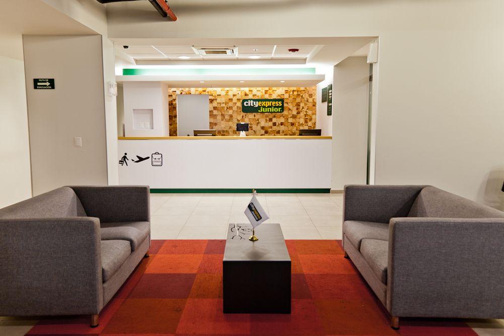 City Express Junior By Marriott Puebla Angelopolis Dış mekan fotoğraf